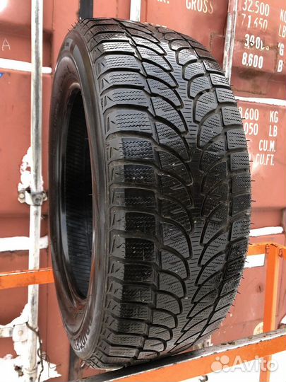 Bridgestone Blizzak LM-80 Evo 225/60 R17