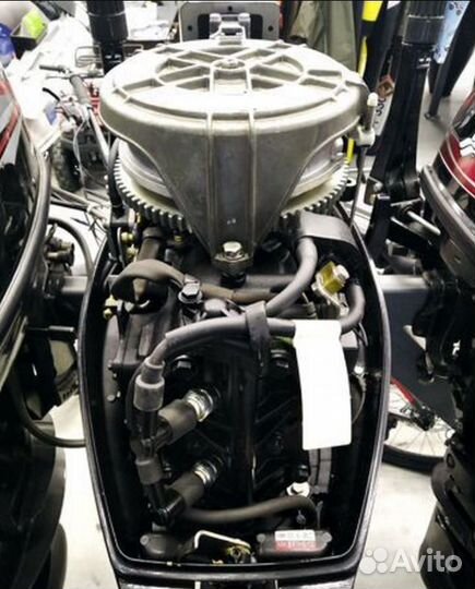 Лодочный мотор Tohatsu (Тохатсу) MFS 30 EPS витрин