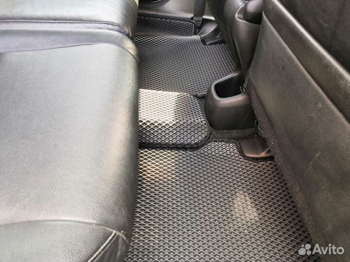 Коврики EVA 3Д на Везел черный+черный