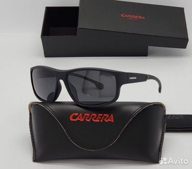 Солнцезащитные очки Carrera