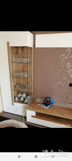 Стенка в гостиную