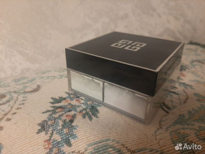 Givenchy prisme libre пудра