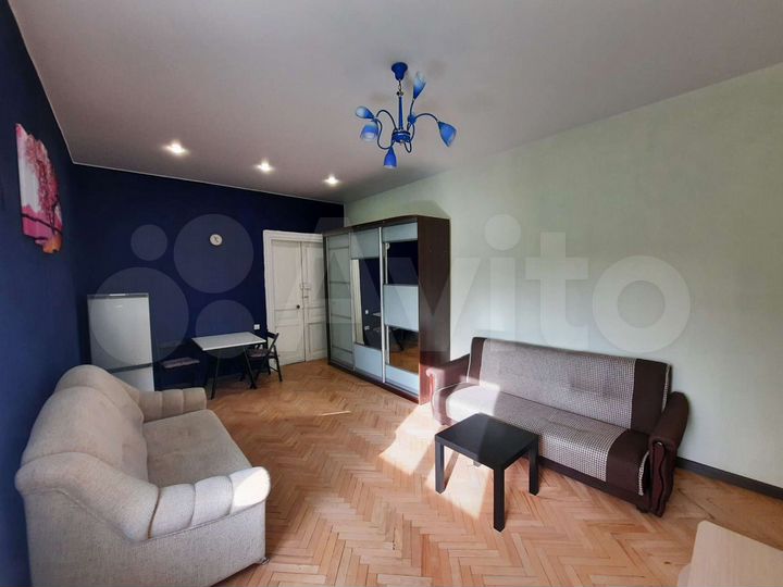 Комната 24 м² в 4-к., 5/5 эт.