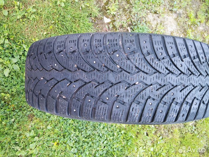 Pirelli Formula Ice 215/60 R17