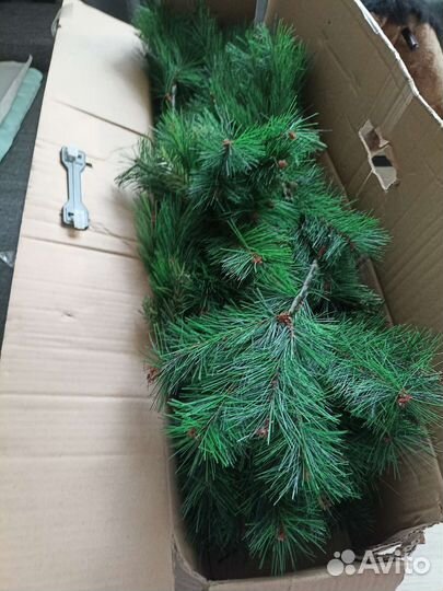 Елка искусственная