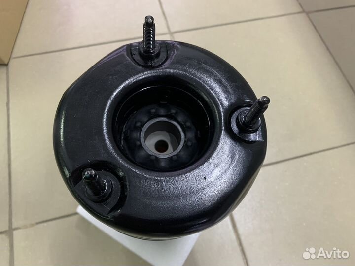 Передний баллон Mercedes GL W164