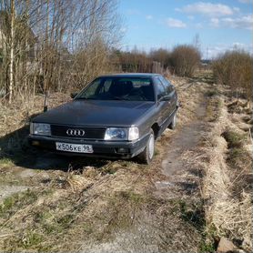 Audi 100 c3 Дизель бензин