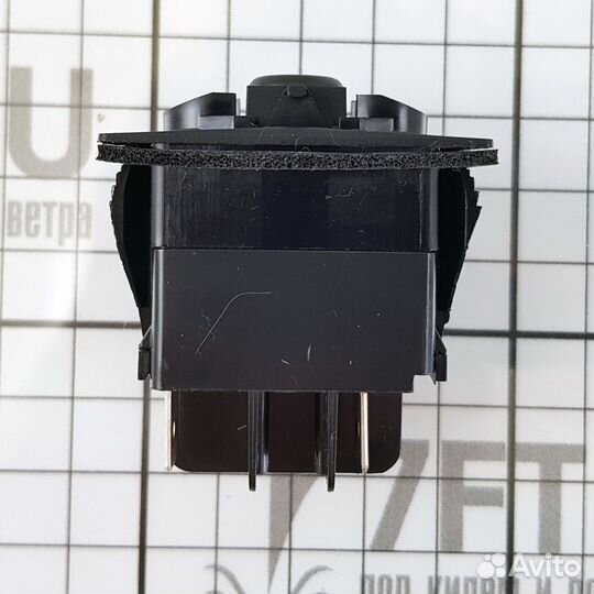 Выключатель клавишный Carling Technologies Contura II ON-OFF 12В с красным светодиодом, Osculati 14