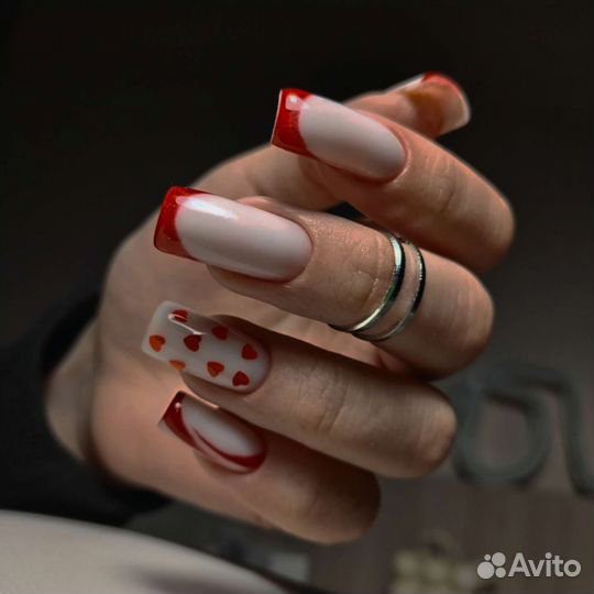 Маникюр Спутник