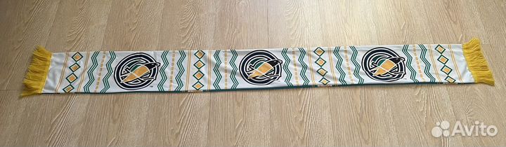 Шарф болельщика хоккейного клуба NHL Sharks