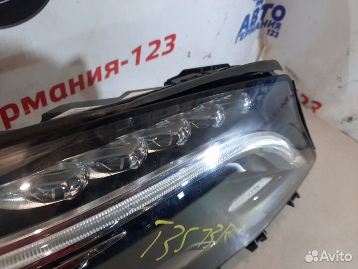 Фара передняя правая Mercedes Gla180 X156 270.910