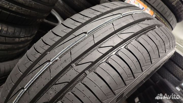 Ikon Tyres Autograph Aqua 3 SUV 235/55 R18 100V