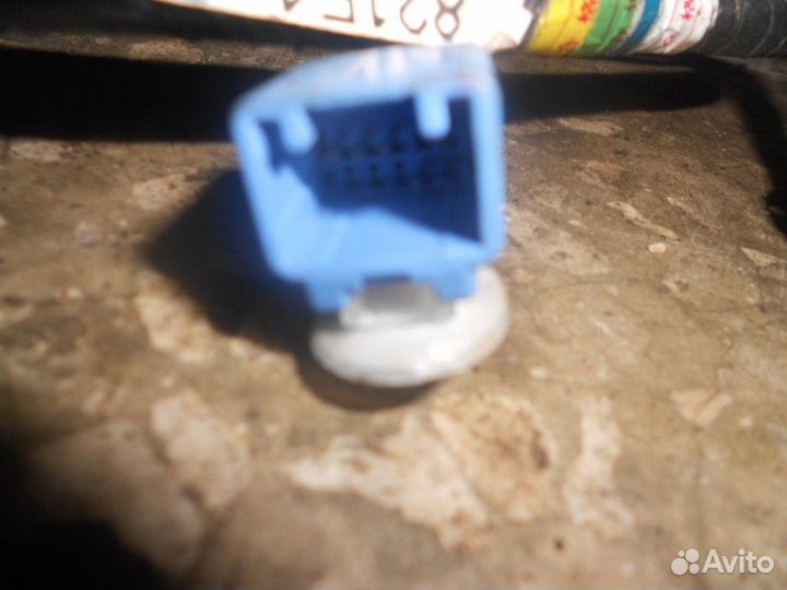 Электропроводка двери задняя левая