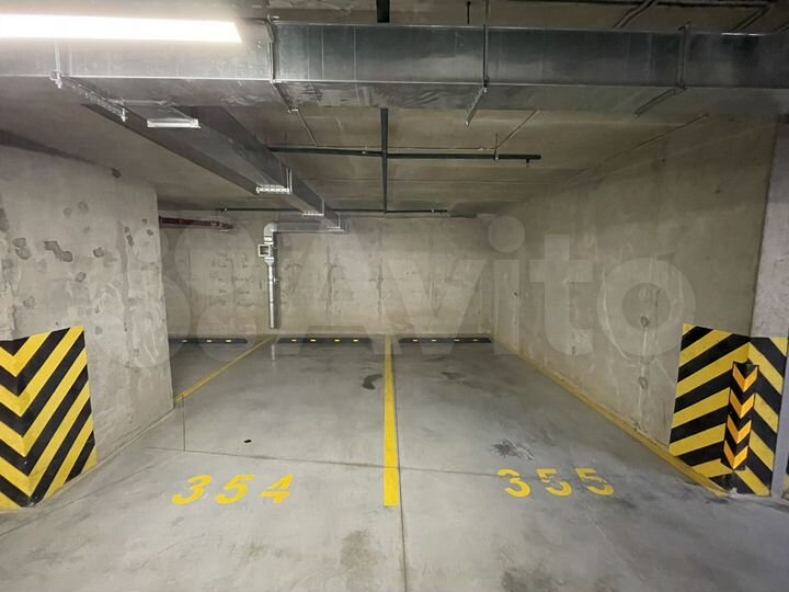 Машиноместо, 13 м²