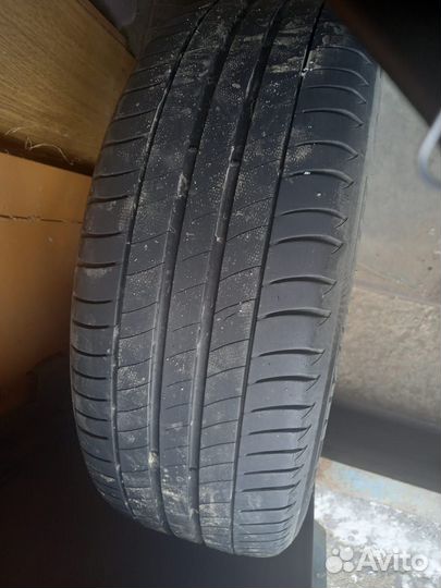 Michelin Pilot Primacy 215/55 R18