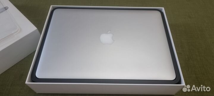 Ноутбук apple MacBook pro 13