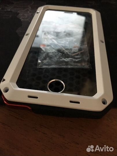 Чехол на iPhone 6s