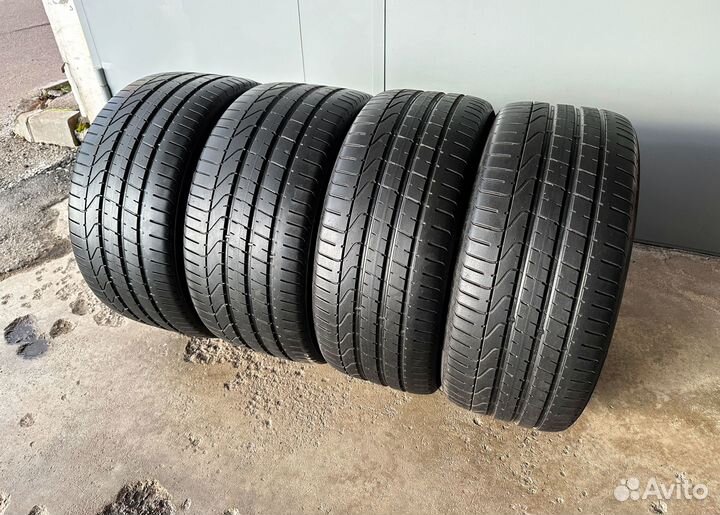 Pirelli P Zero 315/35 R21 и 285/40 R21