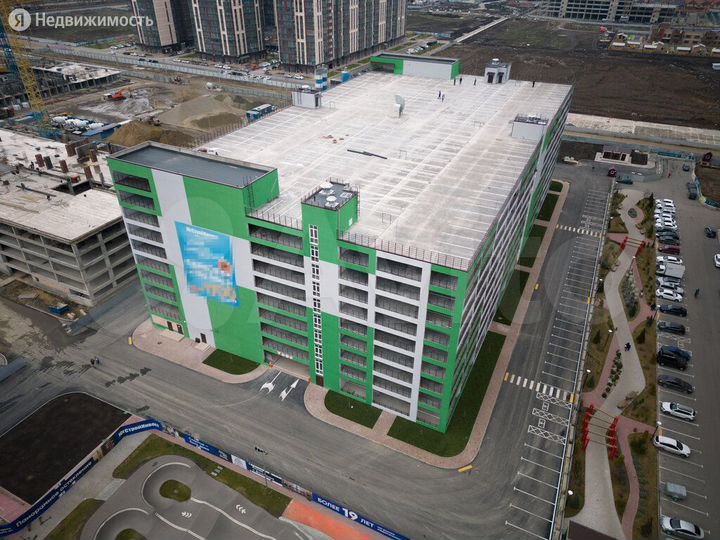 Машиноместо, 14 м²