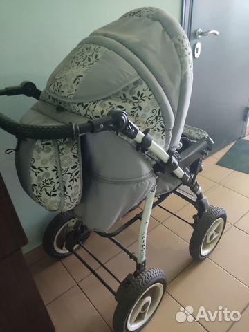 Продам детскую коляску