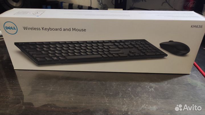 Беспроводная клавиатура и мышь Dell KM636