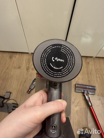 Пылесос dyson v7 absolute