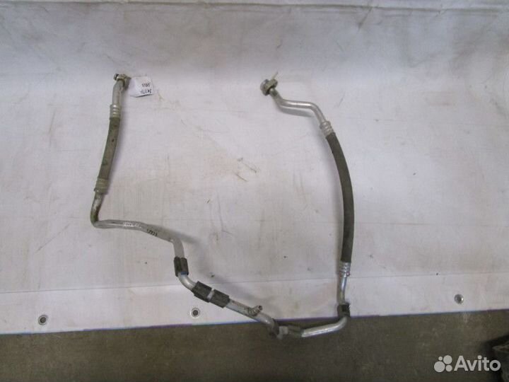 Трубка кондиционера VW Jetta 2011 (1.6 clra 5C0820