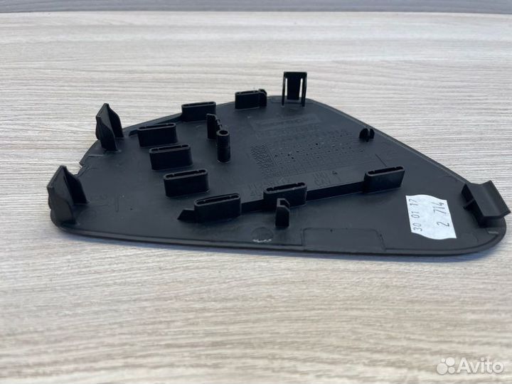 Крышка блока предохранителей салона LADA X-Ray