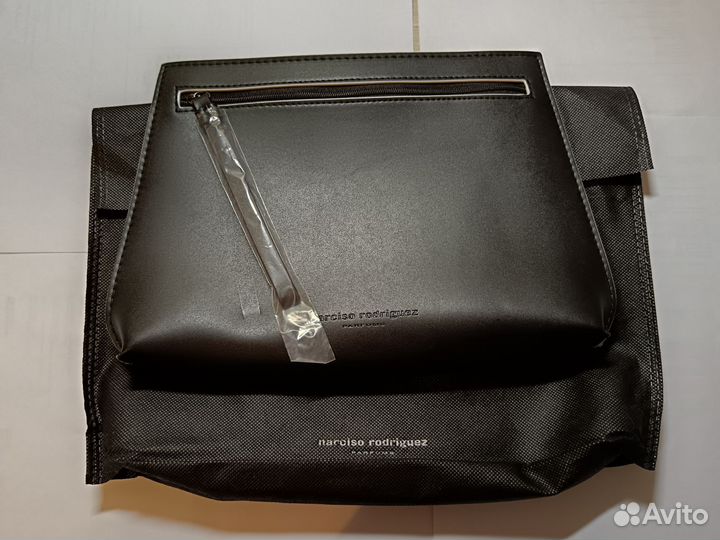 Косметичка клатч Narciso Rodriquez