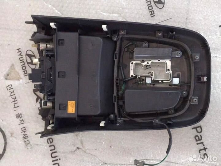 Центральная консоль Hyundai Santa Fe CM