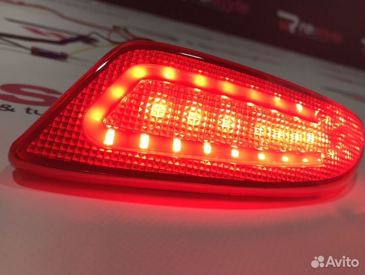 Фонари в задний бампер Toyota Camry 55 N723