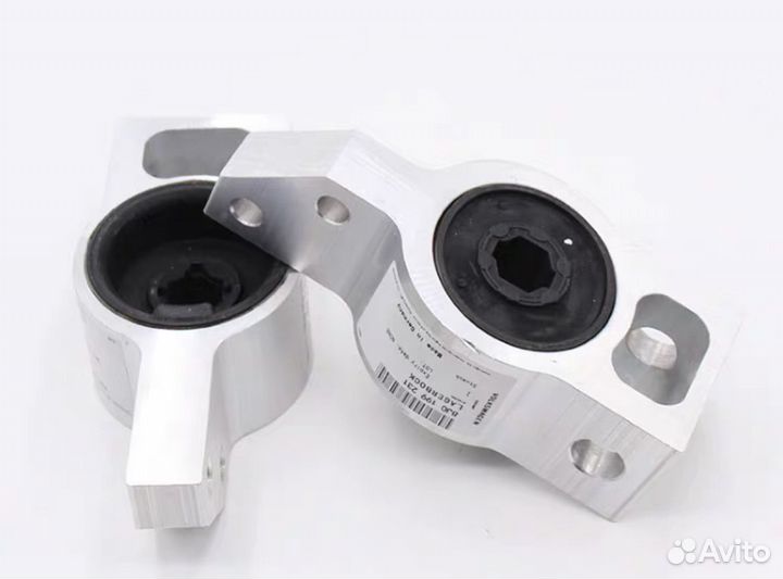 Сайлентблоки с опорником VW Tiguan оригинал