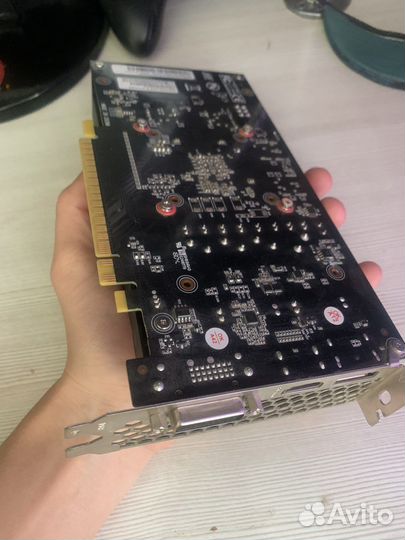 Видеокарта gtx 1050 ti 4gb