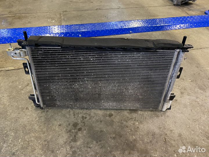 Кассета радиаторов Ford Focus 3