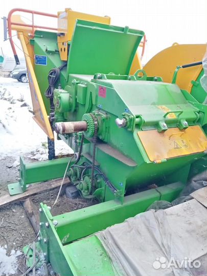 Измельчитель древесины Heizohack HM 8-400 EM