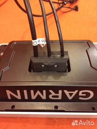 Фиксатор, крепление проводов Garmin Striker 7 и 9