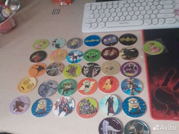 Фишки чипикао,есть с наклейками