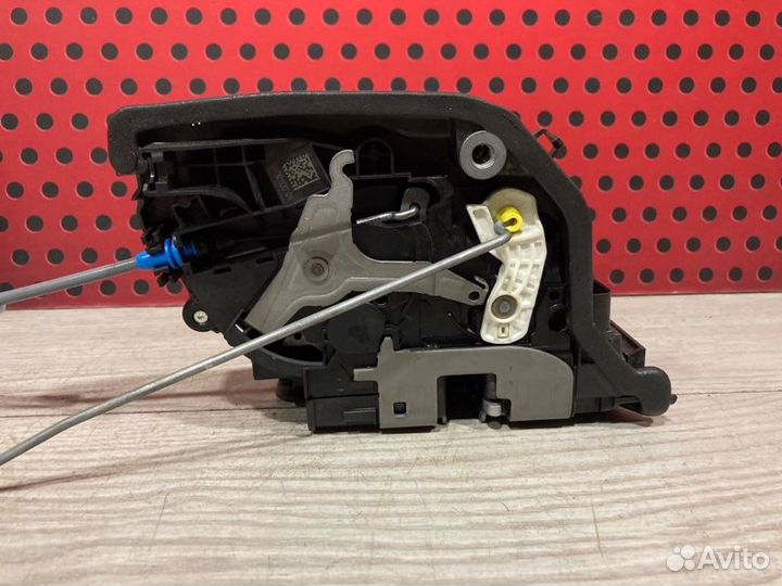 Замок двери передней правой Bmw X3 G01 B57D30A