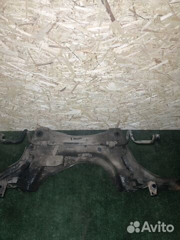 Подрамник Renault Megane 2