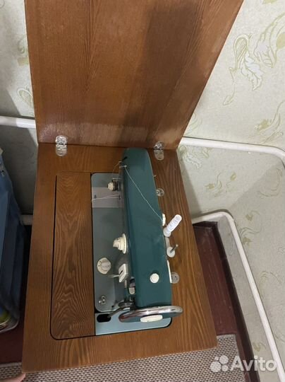 Швейная машина чайка -2. Подольск -142