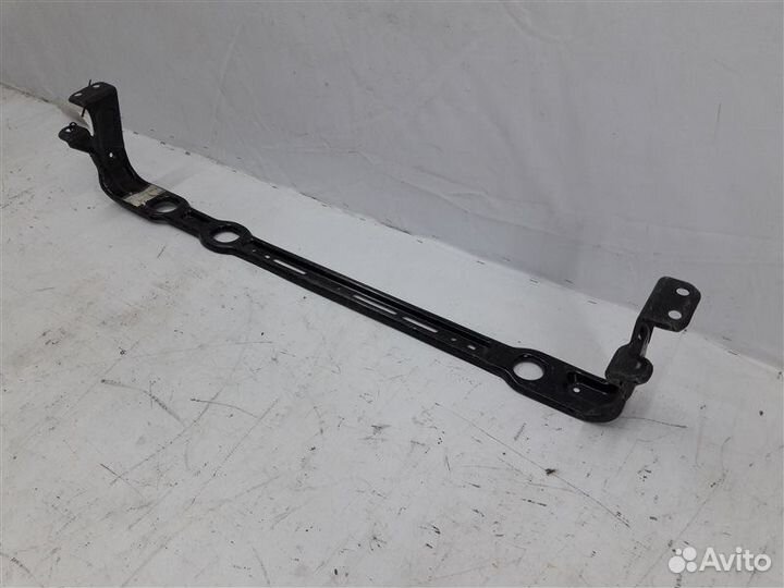 Нижняя планка радиатора передняя Ford Focus 1