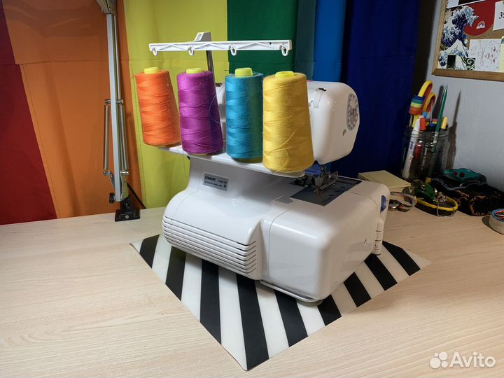 Оверлок четырехниточный comfort 550