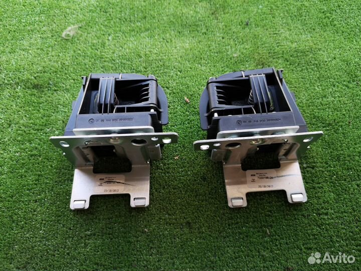 Держатель задней полки для BMW X3 F25 2010-2017