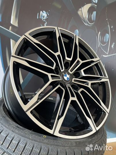 BMW r19 5*120 825 м стиль new разноширокие Бмв f к