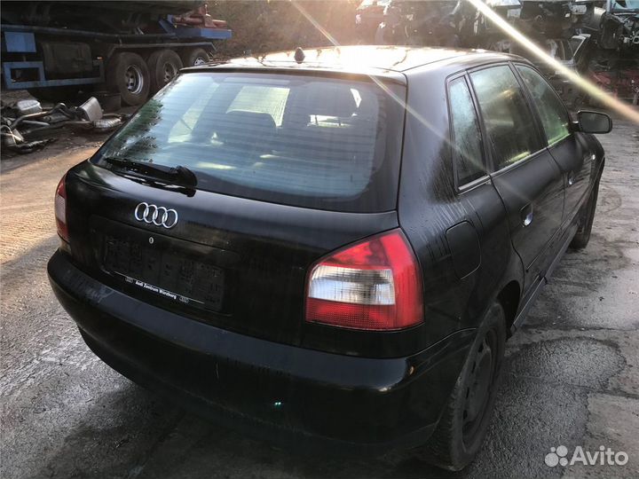 Разбор на запчасти Audi A3 (8L1)