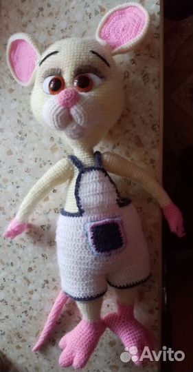 Игрушка Мышь ручной вязки