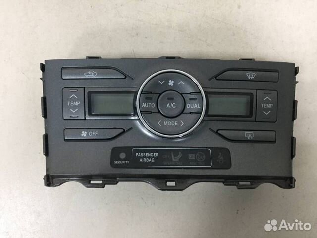 Блок управления климатической установкой Toyota Auris E150 2006-2012