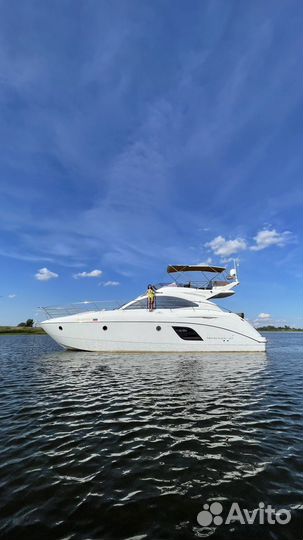 Продам моторную яхту Beneteau Monte Carlo 47 Fly
