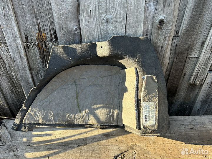Обшивка богажника ford focus 2