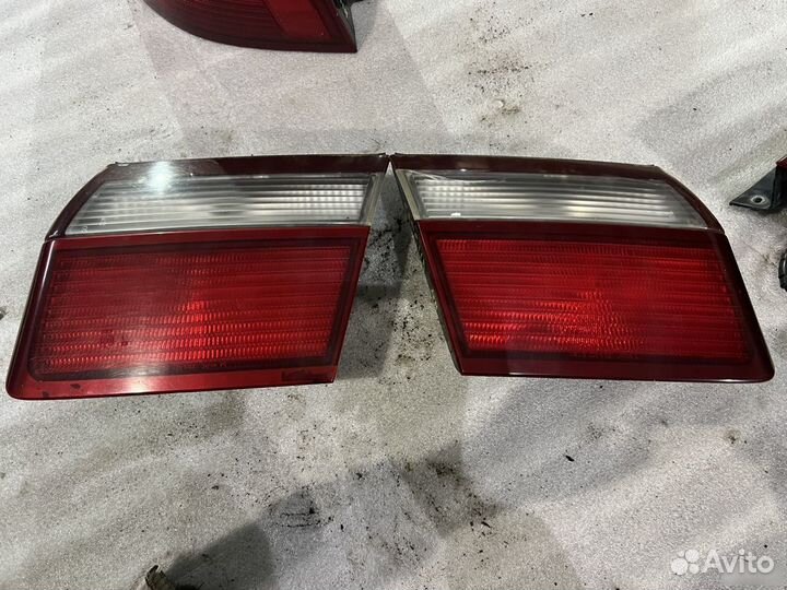 Задний фонарь левый Mazda Capella GF седан